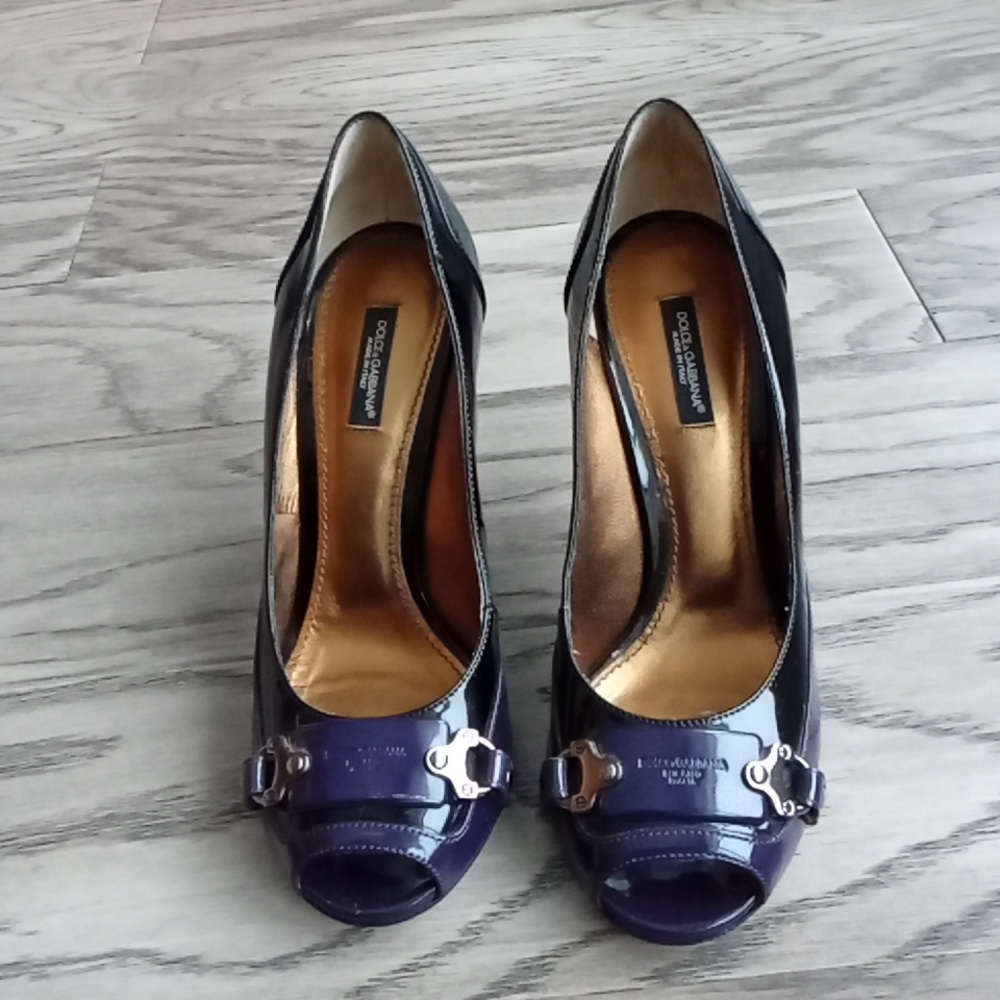Dolce & Gabbana pumps size 38.5,US8